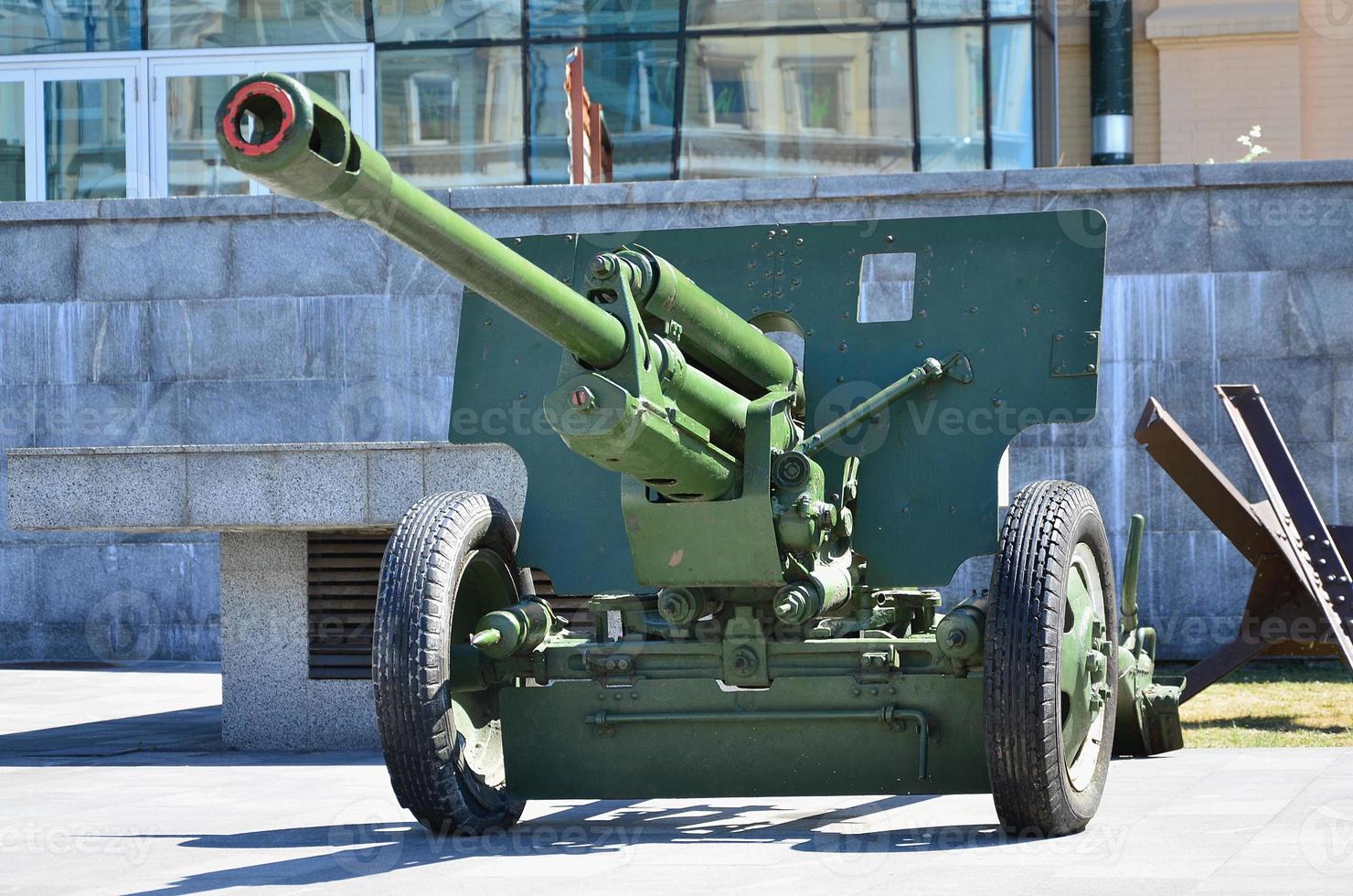 Photo of a portable weapon of the Soviet Union of the Second World War, painted in dark green color