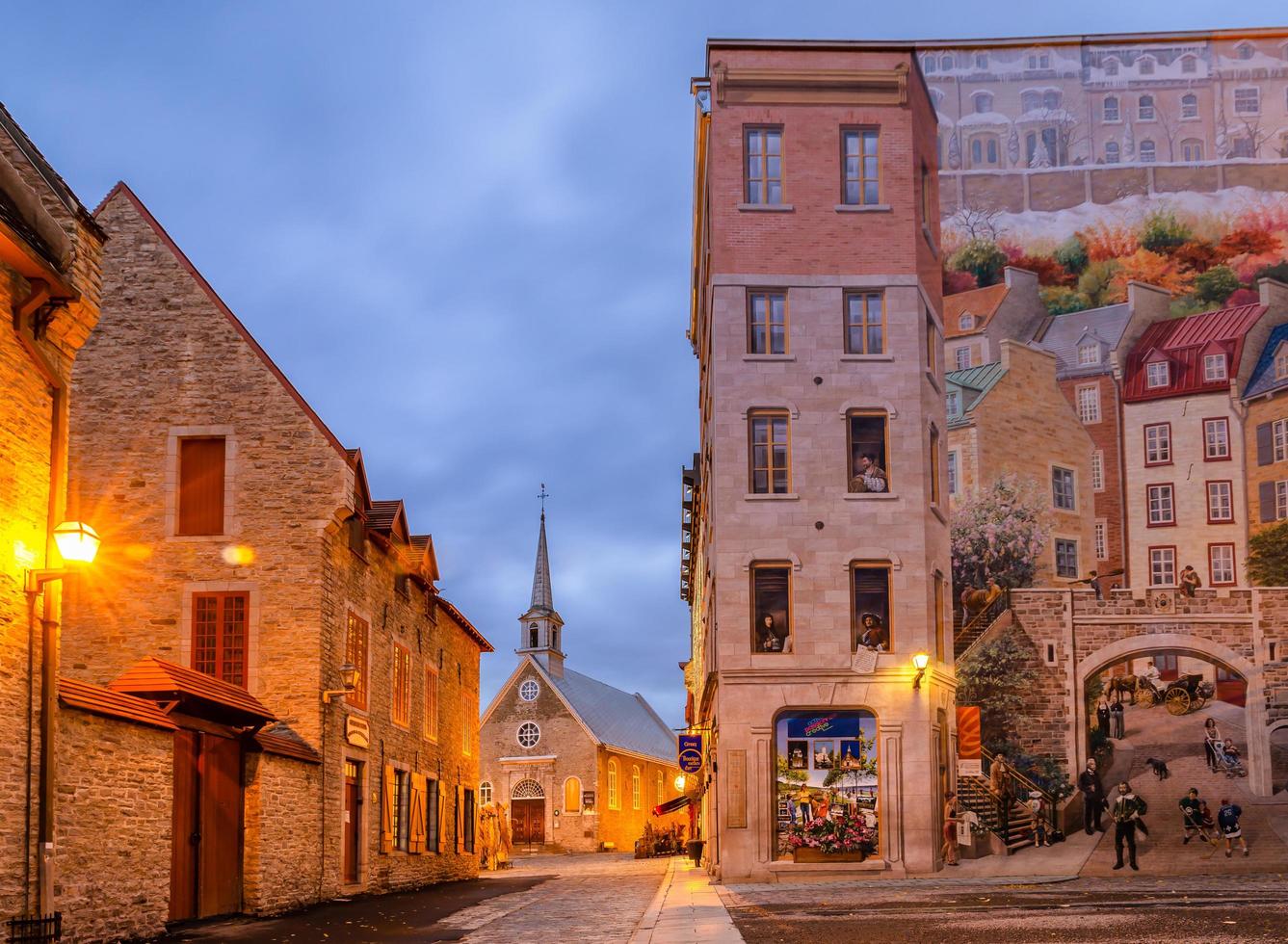 quebec, canadá, 2018 - place royale en la antigua ciudad de quebec, canadá foto