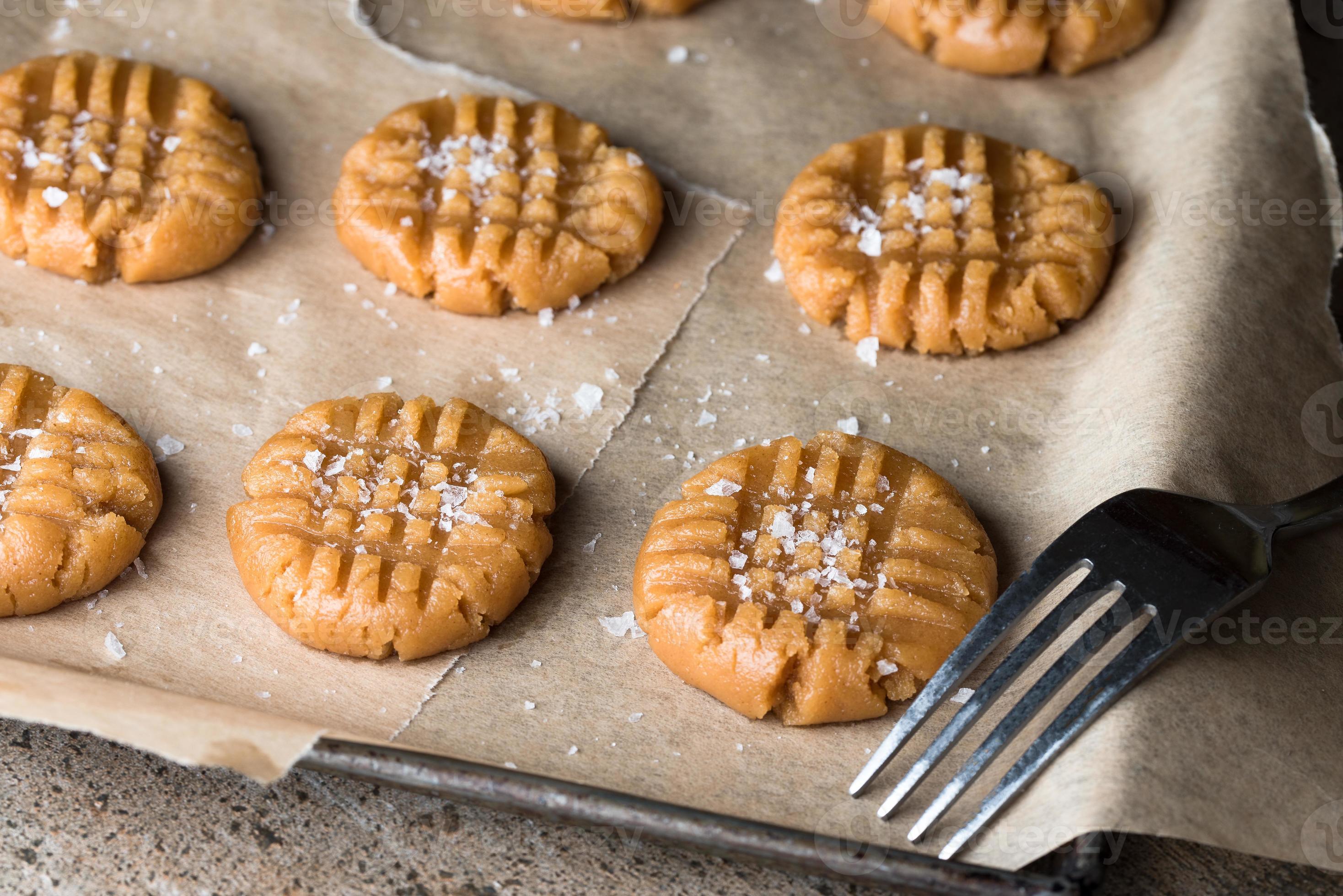 Peanut Butter Cookie Batter Ready to Bake 13942862 Stock Photo at Vecteezy