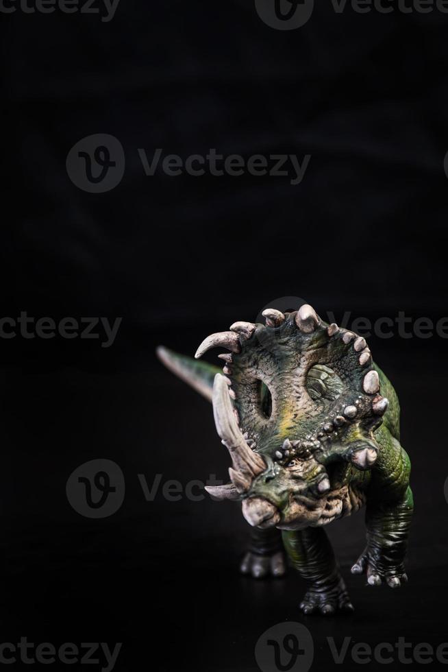 dinosaur , Sinoceratops in the dark photo