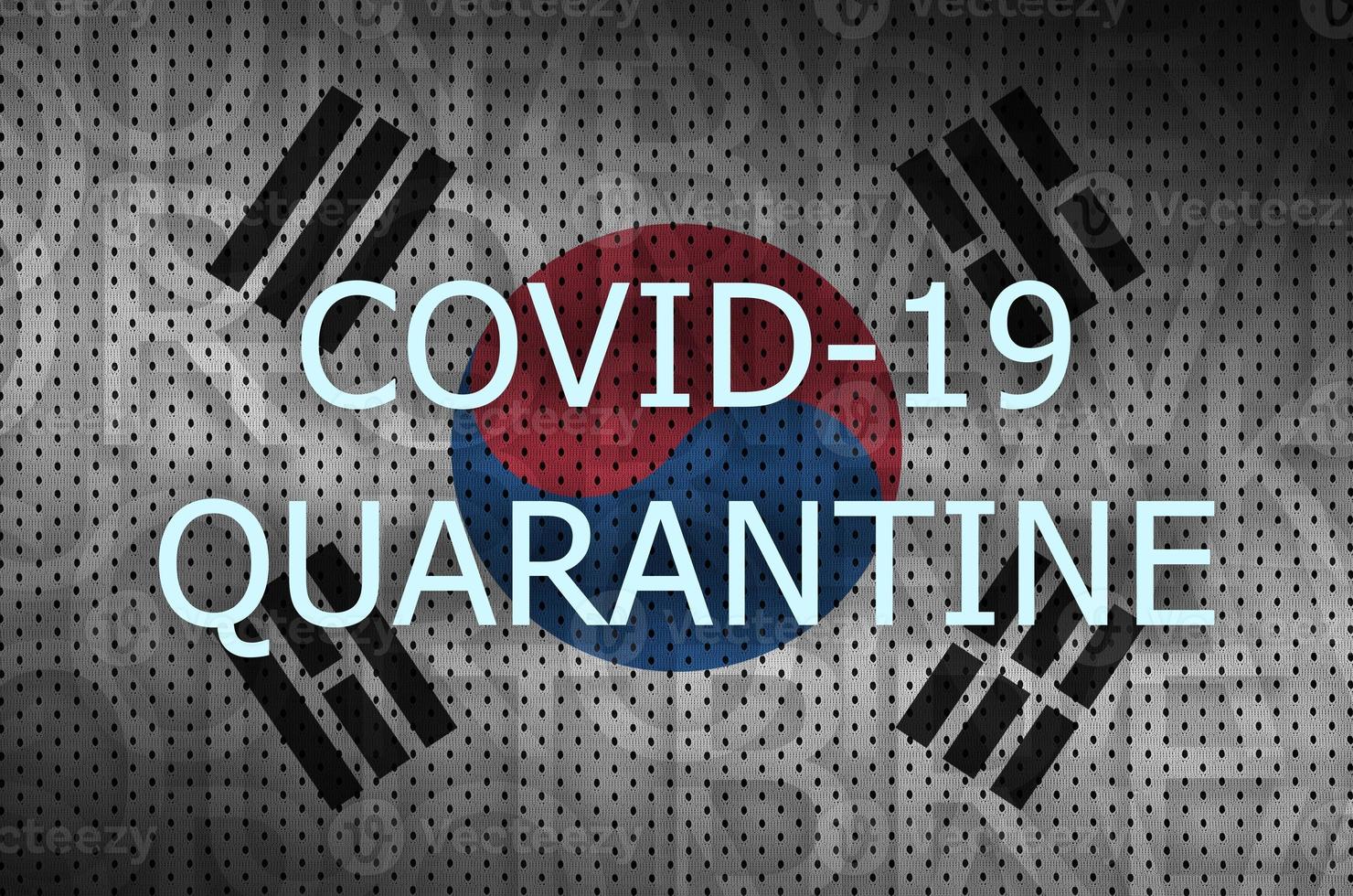 bandera de corea del sur e inscripción de cuarentena covid-19. coronavirus o virus 2019-ncov foto