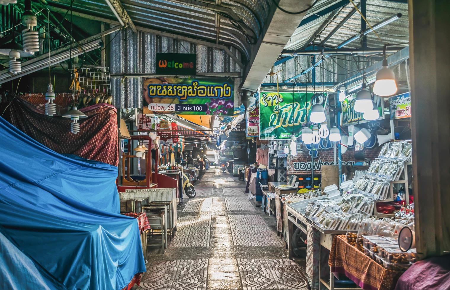 Environment, lifestyle, Amphawa Floating Market, Samut Songkhram, Thailand. Year 2020 photo