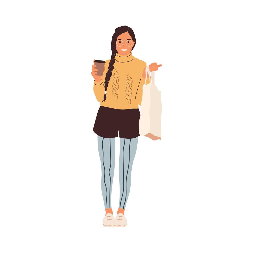 mujer feliz en vasos al aire libre con café y bolso de compras ecológico. chica de paseo. ilustración vectorial aislado sobre fondo blanco vector