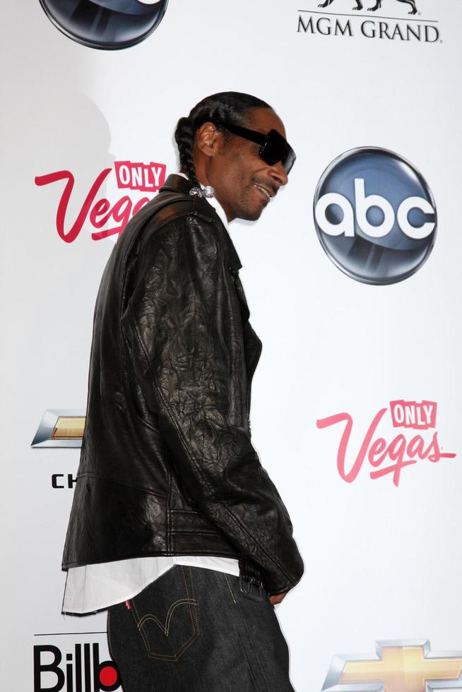 LAS VEGAS, MAY 22 - Snoop Dogg in the Press Room of the 2011 Billboard Music Awards at MGM Grand Garden Arena on May 22, 2010 in Las Vegas, NV photo