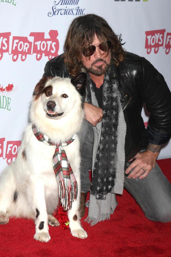 los angeles, 1 de diciembre - billy ray cyrus en el desfile de navidad de hollywood 2013 en hollywood y highland el 1 de diciembre de 2013 en los angeles, ca foto