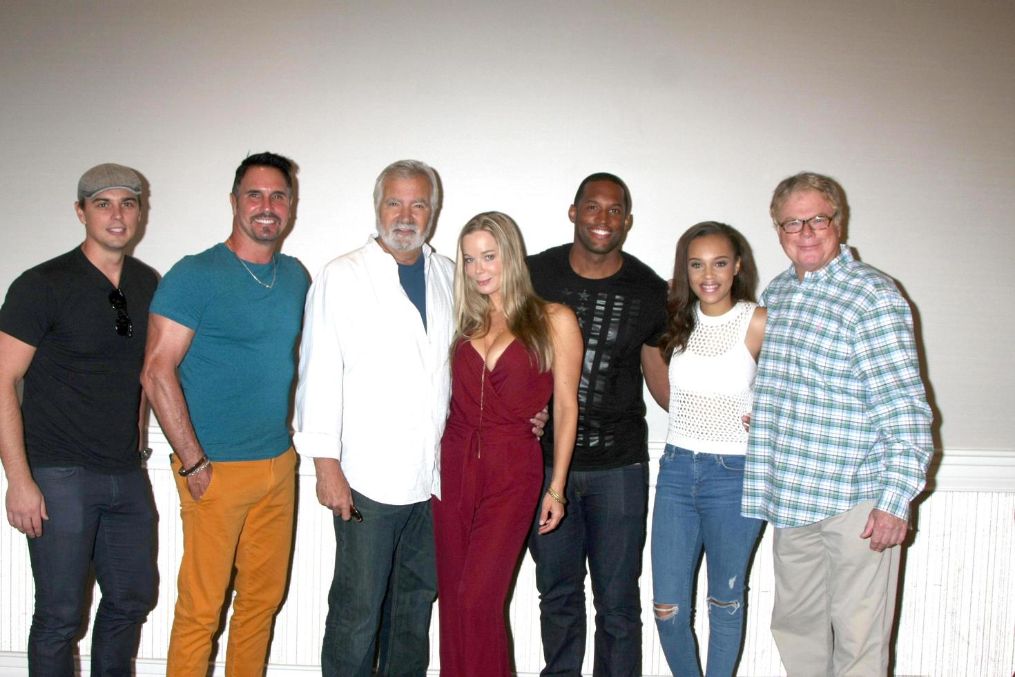 los angeles, 16 de agosto - darin brooks, don diamont, john mccook, jennifer gareis, lawrence saint-victor, kingdom edwards, dick christie en el audaz y hermoso evento de fans el domingo en el hotel universal sheraton el 16 de agosto de 2015 en universal city, California foto