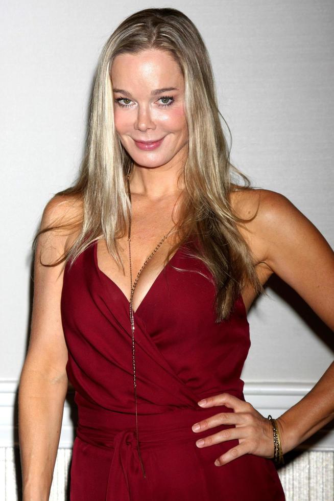 LOS ANGELES, AUG 16 - Jennifer Gareis at the Bold and Beautiful Fan Event Sunday at the Universal Sheraton Hotel on August 16, 2015 in Universal City, CA photo