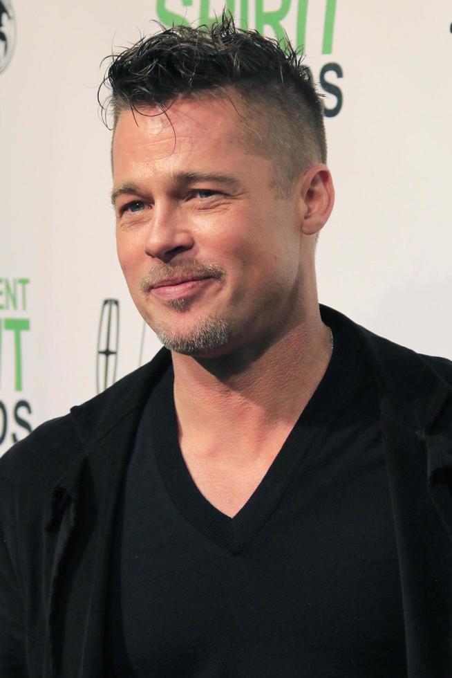 los angeles, 1 de marzo - brad pitt en la película independent spirit awards en tent on the beach el 1 de marzo de 2014 en santa monica, ca foto