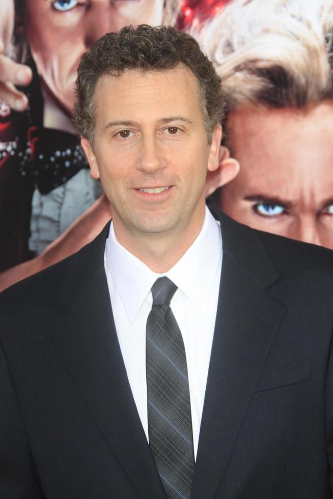 LOS ANGELES, MAR 11 - John Francis Daley arrives at the World Premiere of The Incredible Burt Wonderstone at the Chinese Theater on March 11, 2013 in Los Angeles, CA photo