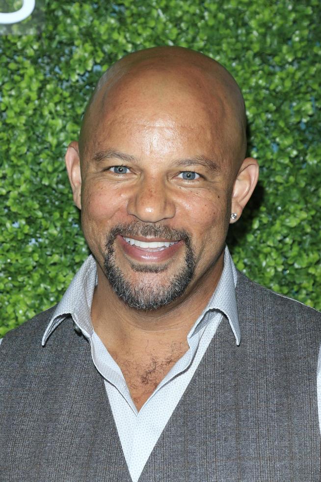los angeles, jun 2 - chris williams en la cuarta velada anual de verano de cbs television studios en el palihouse el 2 de junio de 2016 en west hollywood, ca foto