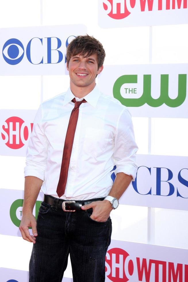 LOS ANGELES, JUL 29 - Matt Lanter arrives at the CBS, CW, and Showtime 2012 Summer TCA party at Beverly Hilton Hotel Adjacent Parking Lot on July 29, 2012 in Beverly Hills, CA photo