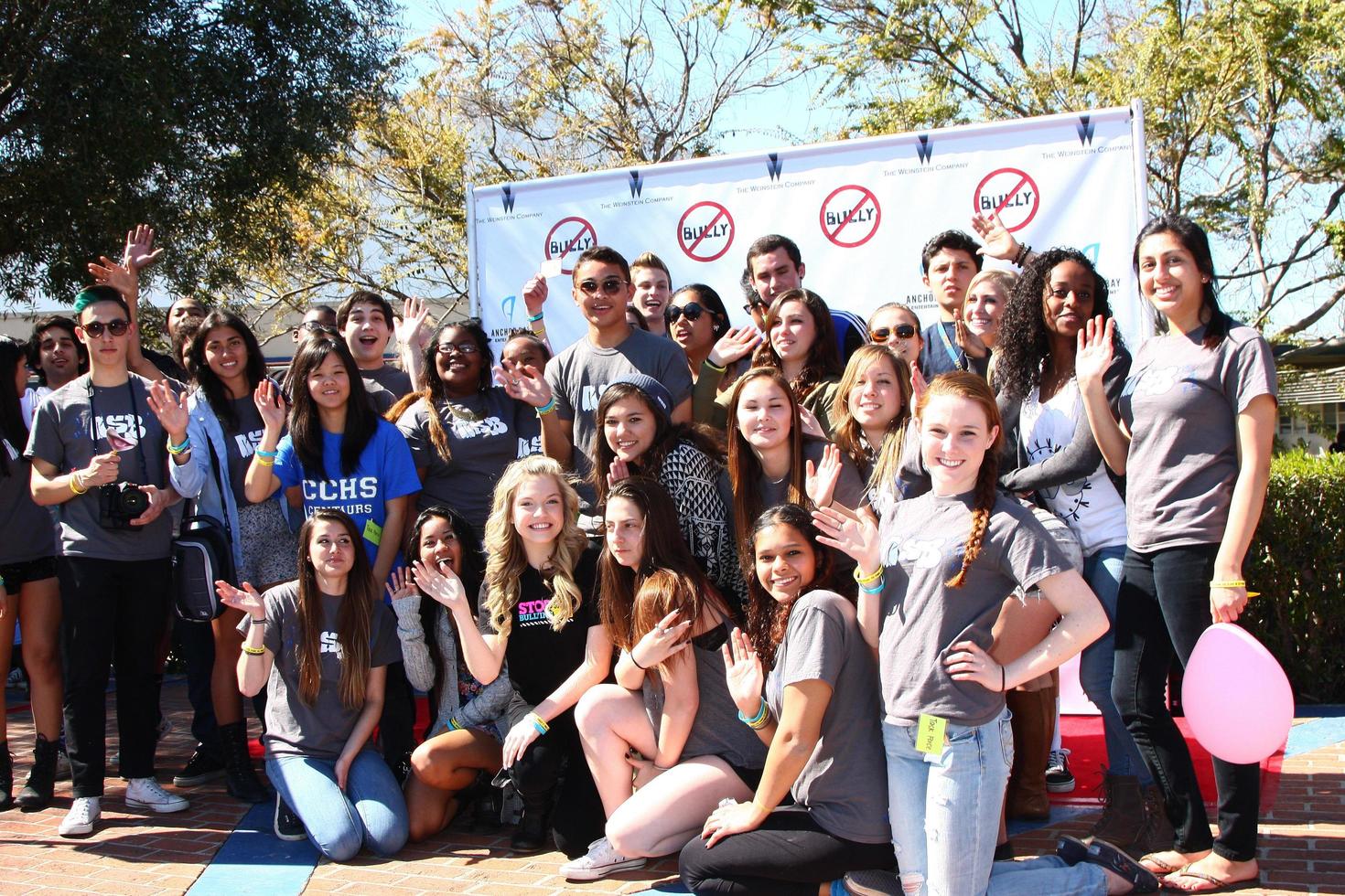CULVER CITY, FEB 28 - CCHS leadership with Shauna Case at the Bully Documentary Baloon Release Event at the Culver City High School on February 28, 2013 in Culver City, CA photo