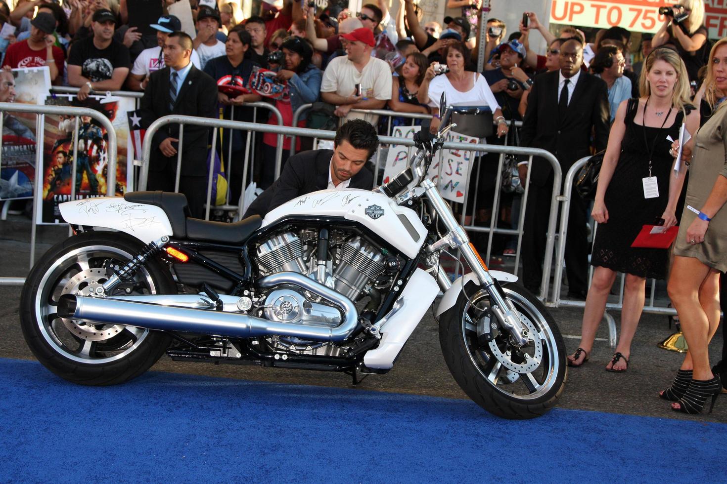 LOS ANGELES, JUL 19 - Dominic Cooper arriving at the Captain America - The First Avenger Premiere at El Capitan Theater on July 19, 2011 in Los Angeles, CA photo