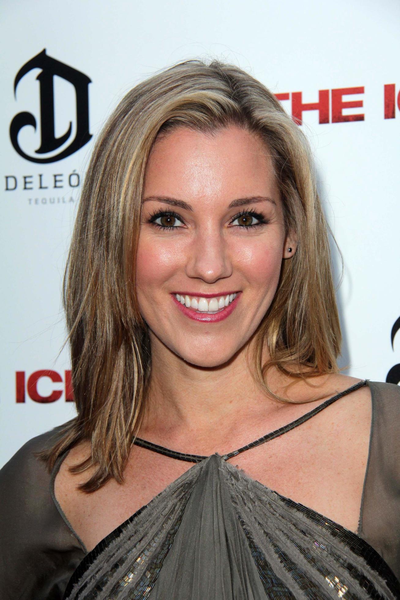 LOS ANGELES, APR 22 - Carly Craig arrives at The Iceman Premiere at the