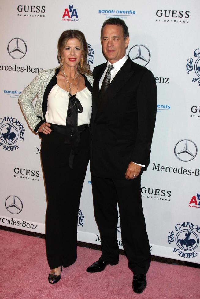 LOS ANGELES, OCT 23 - Rita Wilson, Tom Hanks arrives at the 2010 Carousel of Hope Ball at Beverly HIlton Hotel on October 23, 2010 in Beverly Hills, CA photo
