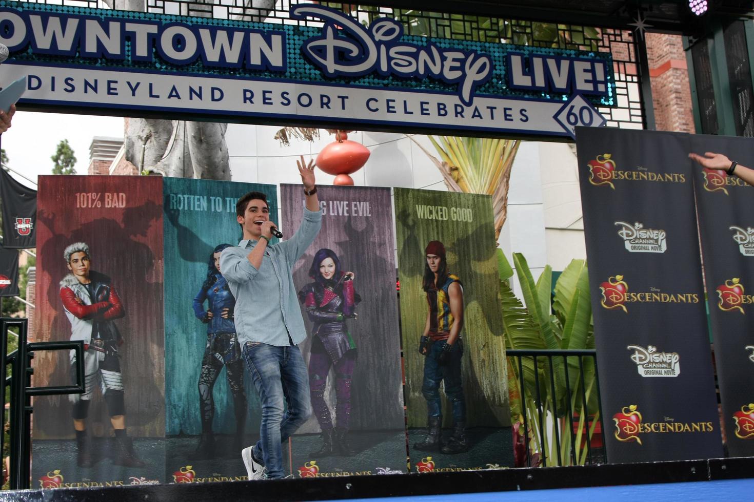LOS ANGELES, OCT 17 - Cameron Boyce at the Stars of Descendants Personal Appearance at the Downtown Disney on October 17, 2015 in Anaheim, CA photo