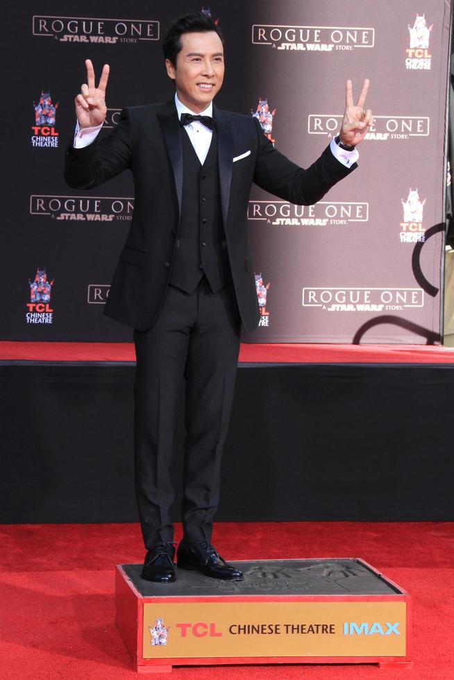 LOS ANGELES, DEC 1 - Donnie Yen at the Donnie Yen Hand And Footprint Ceremony at TCL Chinese Theater IMAX on December 1, 2016 in Los Angeles, CA photo