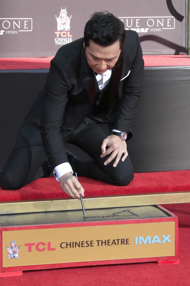 LOS ANGELES, DEC 1 - Donnie Yen at the Donnie Yen Hand And Footprint Ceremony at TCL Chinese Theater IMAX on December 1, 2016 in Los Angeles, CA photo