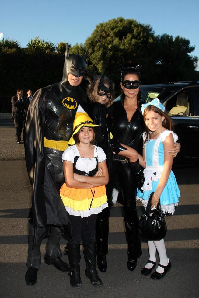 LOS ANGELES, OCT 30 - David Charvet, Brooke Burke, children arrives at the 17th Annual Dream Halloween benefiting CAAF at Barker Hanger on October 30, 2010 in Santa Monica, CA photo