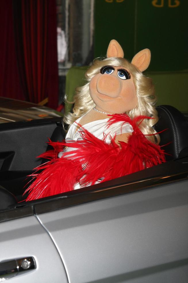 LOS ANGELES, NOV 12 - Miss Piggy arrives at the Muppets World Premiere at El Capitan Theater on November 12, 2011 in Los Angeles, CA photo