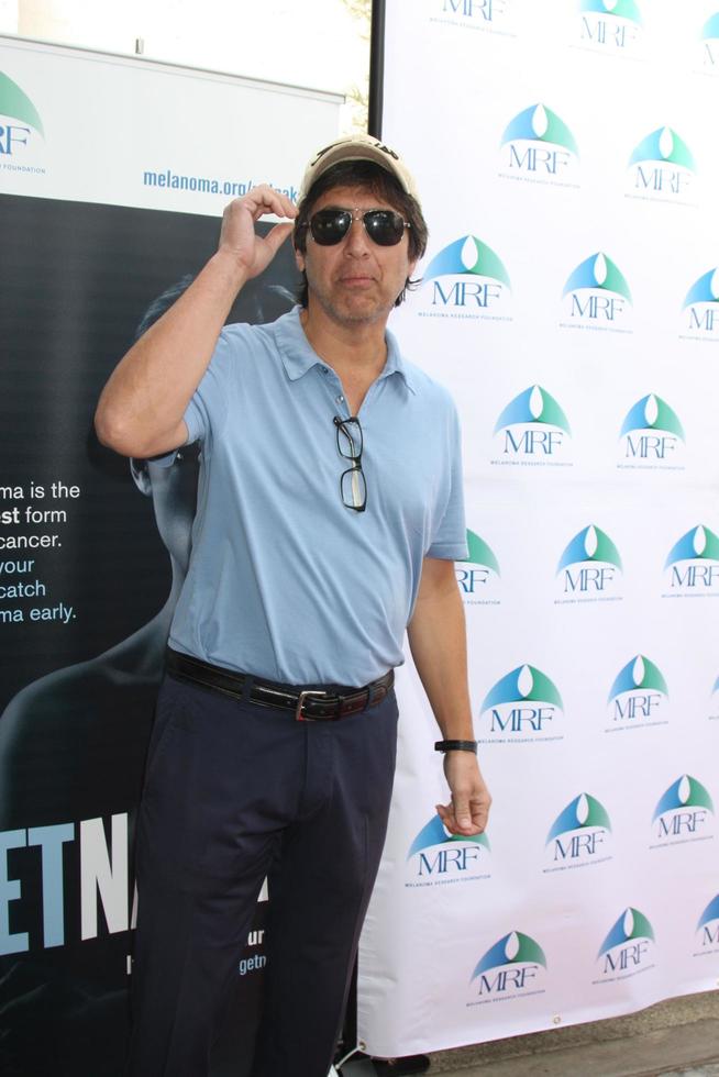 LOS ANGELES, NOV 10 - Ray Romano at the Third Annual Celebrity Golf Classic to Benefit Melanoma Research Foundation at the Lakeside Golf Club on November 10, 2014 in Burbank, CA photo