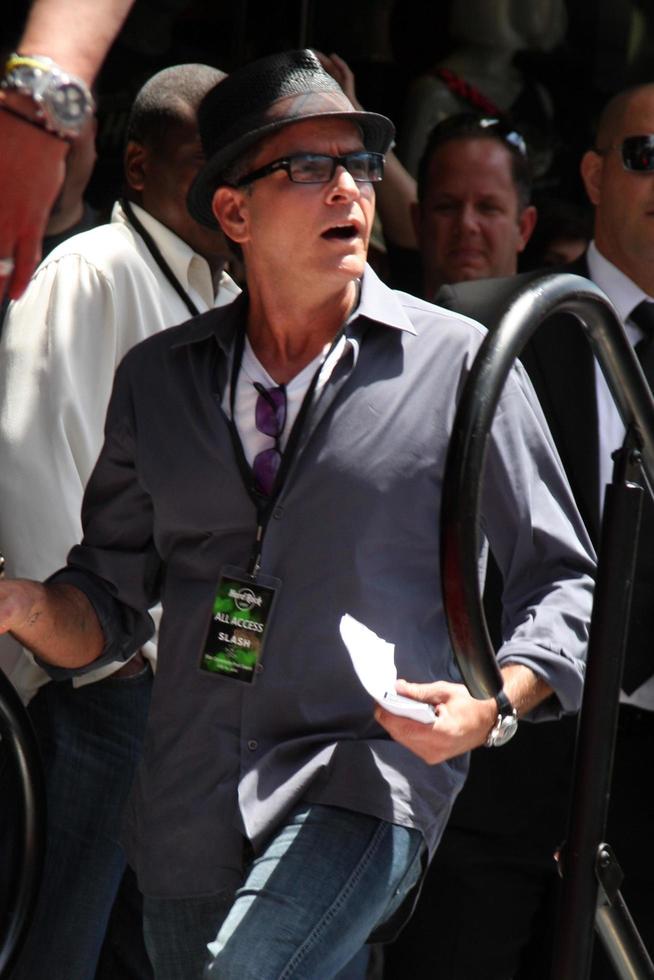 LOS ANGELES, JUL 9 - Charlie Sheen at the Hollywood Walk of Fame Ceremony for Slash at Hard Rock Cafe at Hollywood and Highland on July 9, 2012 in Los Angeles, CA photo