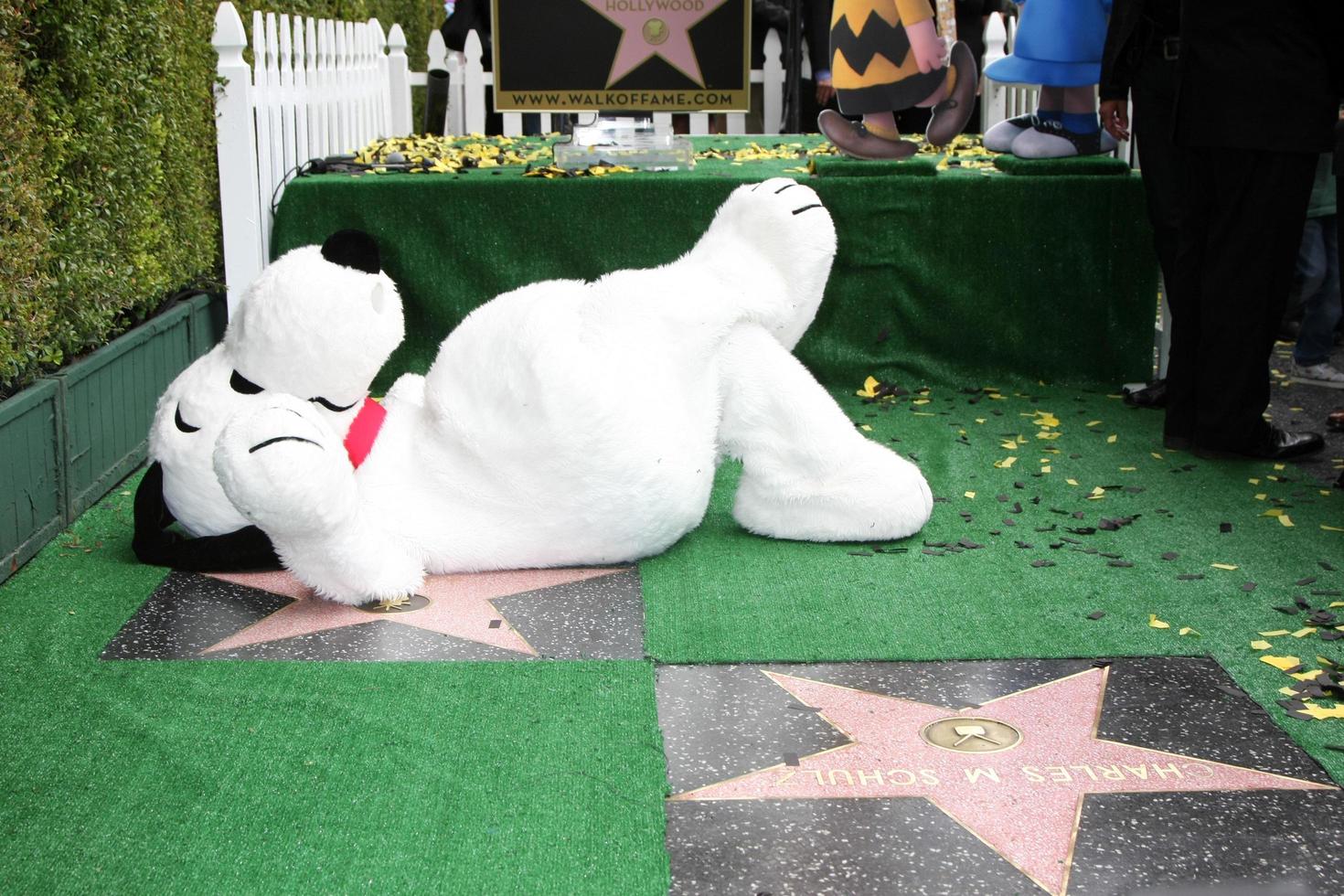 LOS ANGELES, NOV 2 - Snoopy at the Snoopy Hollywood Walk of Fame Ceremony at the Hollywood Walk of Fame on November 2, 2015 in Los Angeles, CA photo