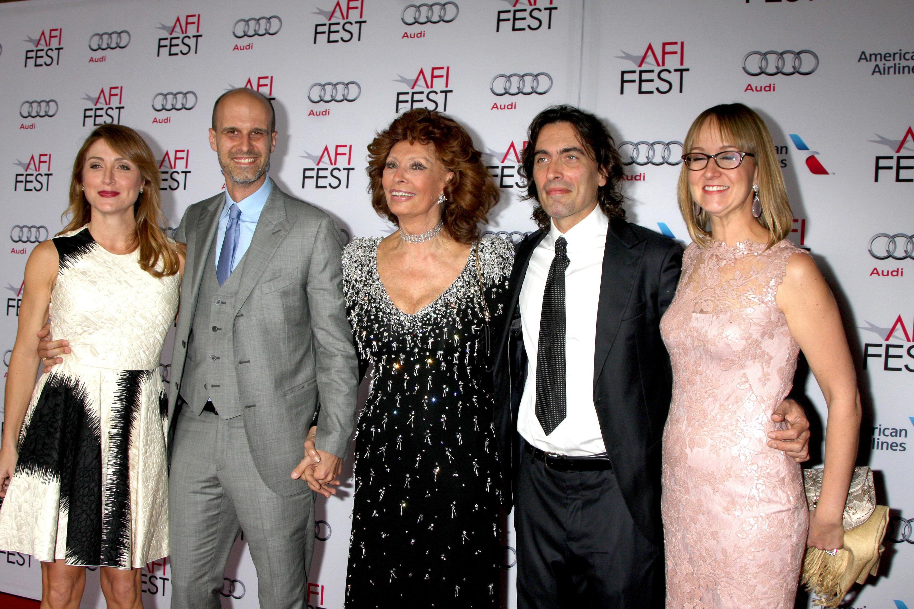 LOS ANGELES, NOV 12 - Sasha Alexander, Edoardo Ponti, Sophia Loren