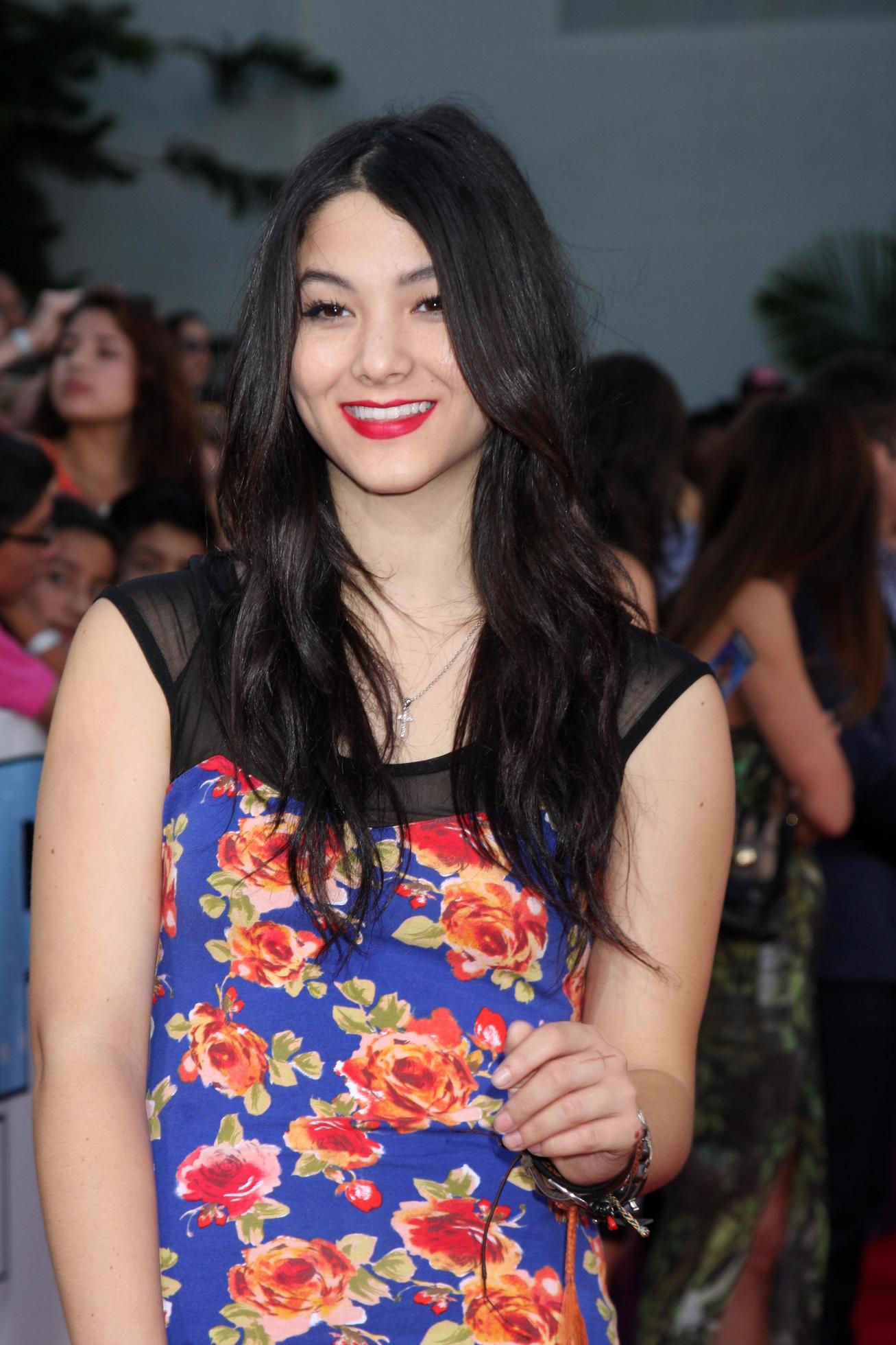 LOS ANGELES, JUL 17 - Fivel Stewart arrives at the Step Up Revolution(02)