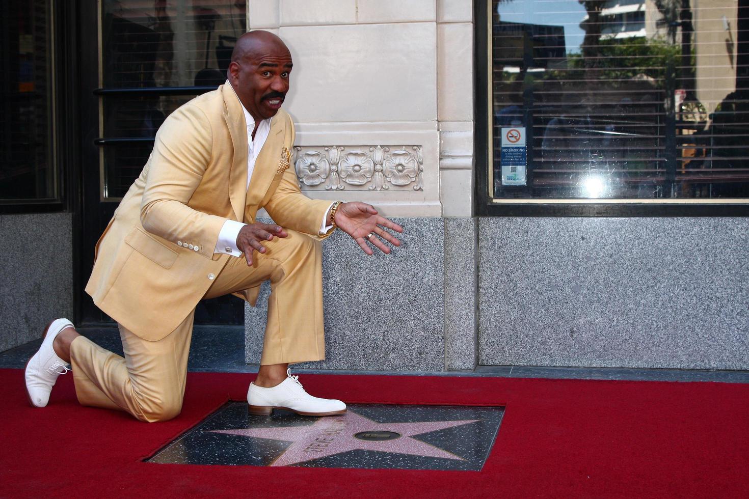 LOS ANGELES, MAY 13 - Steve Harvey at the Steve Harvey Hollywood Walk of Fame Star Ceremony at the W Hollywood Hotel on May 13, 2013 in Los Angeles, CA photo