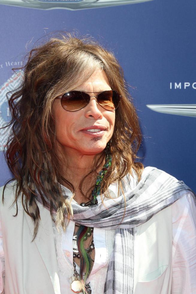 LOS ANGELES, MAR 10 - Steven Tyler arrives at the 10th Annual John Varvatos Stuart House Benefit at the John Varvatos Boutique on March 10, 2013 in West Hollywood, CA photo