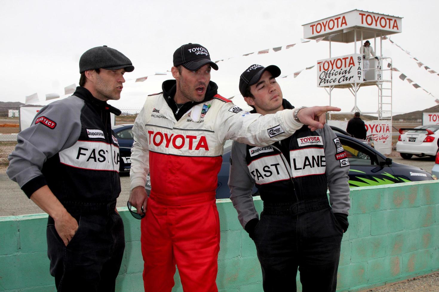 LOS ANGELES, MAR 19 - Stephen Moyer, Brian Austin Green, Kevin Jonas at the Toyota Pro Celebrity Race Training Session at Willow Springs Speedway on March 19, 2011 in Rosamond, CA photo