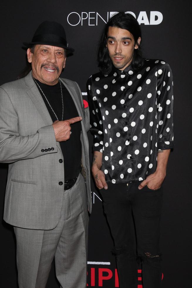 los angeles, 16 de febrero - danny trejo, gilbert trejo en el estreno de triple 9 en los teatros regal 14 el 16 de febrero de 2016 en los angeles, ca foto