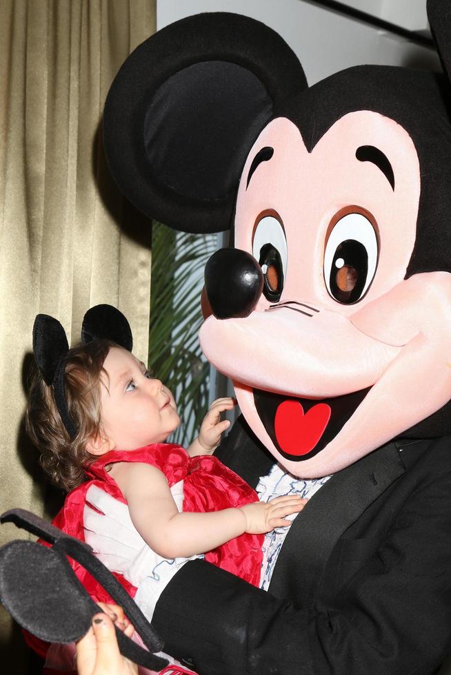 LOS ANGELES, DEC 4 - Amelie Bailey, Mickey Mouse character at the Amelie Bailey s 1st Birthday Party at Private Residence on December 4, 2016 in Studio CIty, CA photo