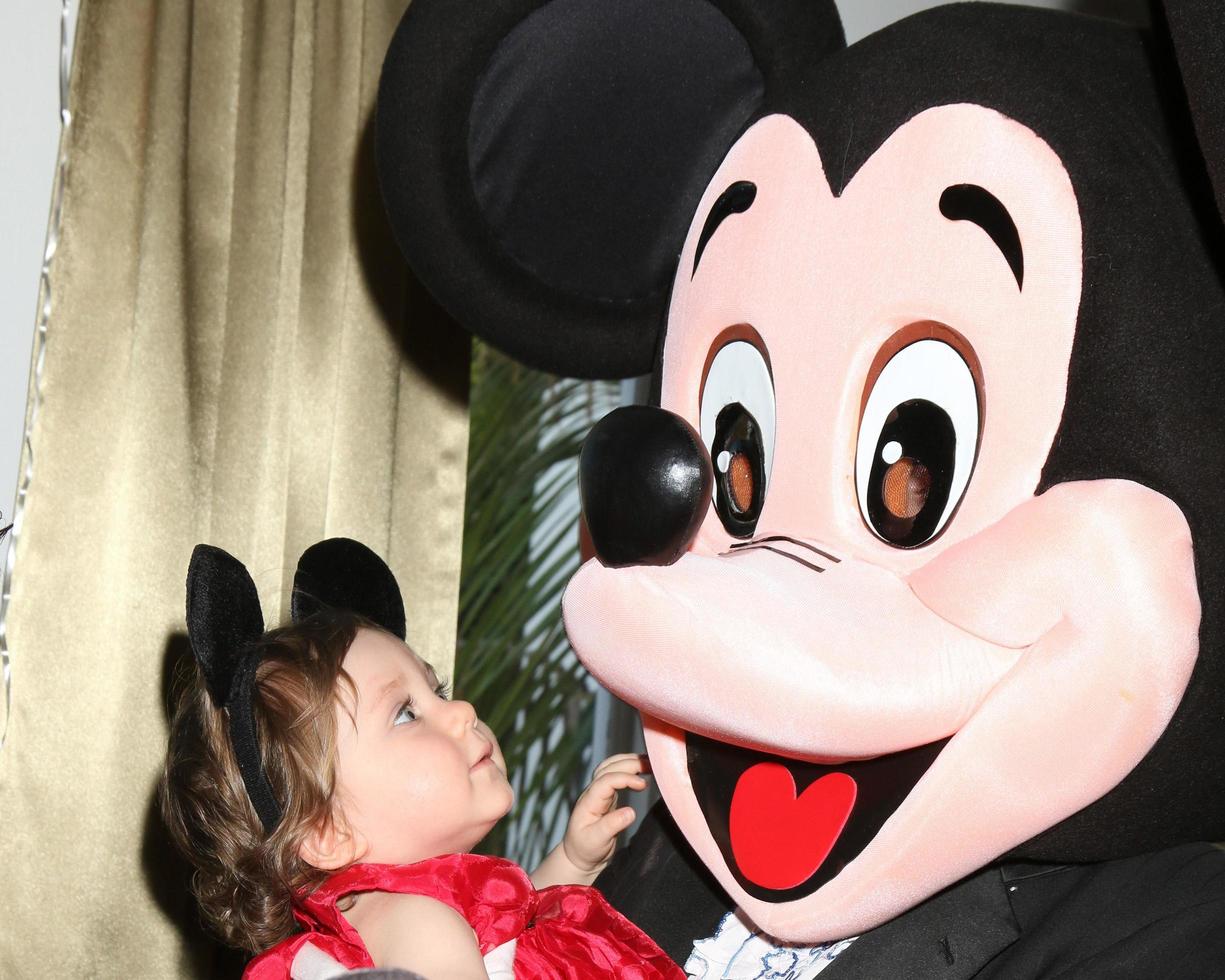 LOS ANGELES, DEC 4 - Amelie Bailey, Mickey Mouse character at the Amelie Bailey s 1st Birthday Party at Private Residence on December 4, 2016 in Studio CIty, CA photo