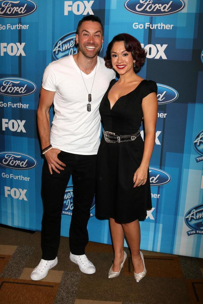 LOS ANGELES, APR 7 - Ace Young, Diana DeGarmo at the American Idol FINALE Arrivals at the Dolby Theater on April 7, 2016 in Los Angeles, CA photo