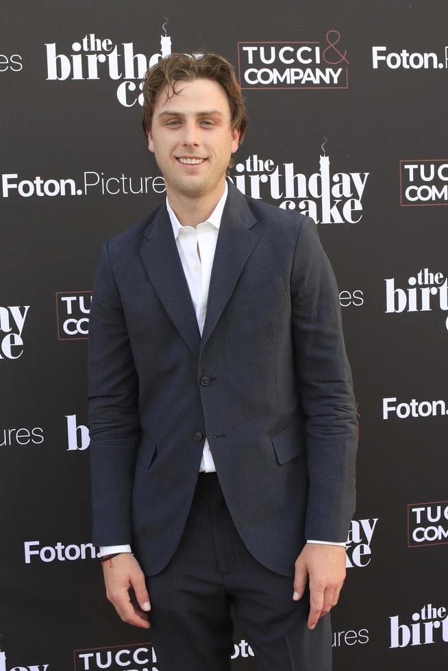 los angeles, 16 de junio - sterling beaumon en el estreno de la torta de cumpleaños en el teatro de bellas artes el 16 de junio de 2021 en beverly hills, ca foto