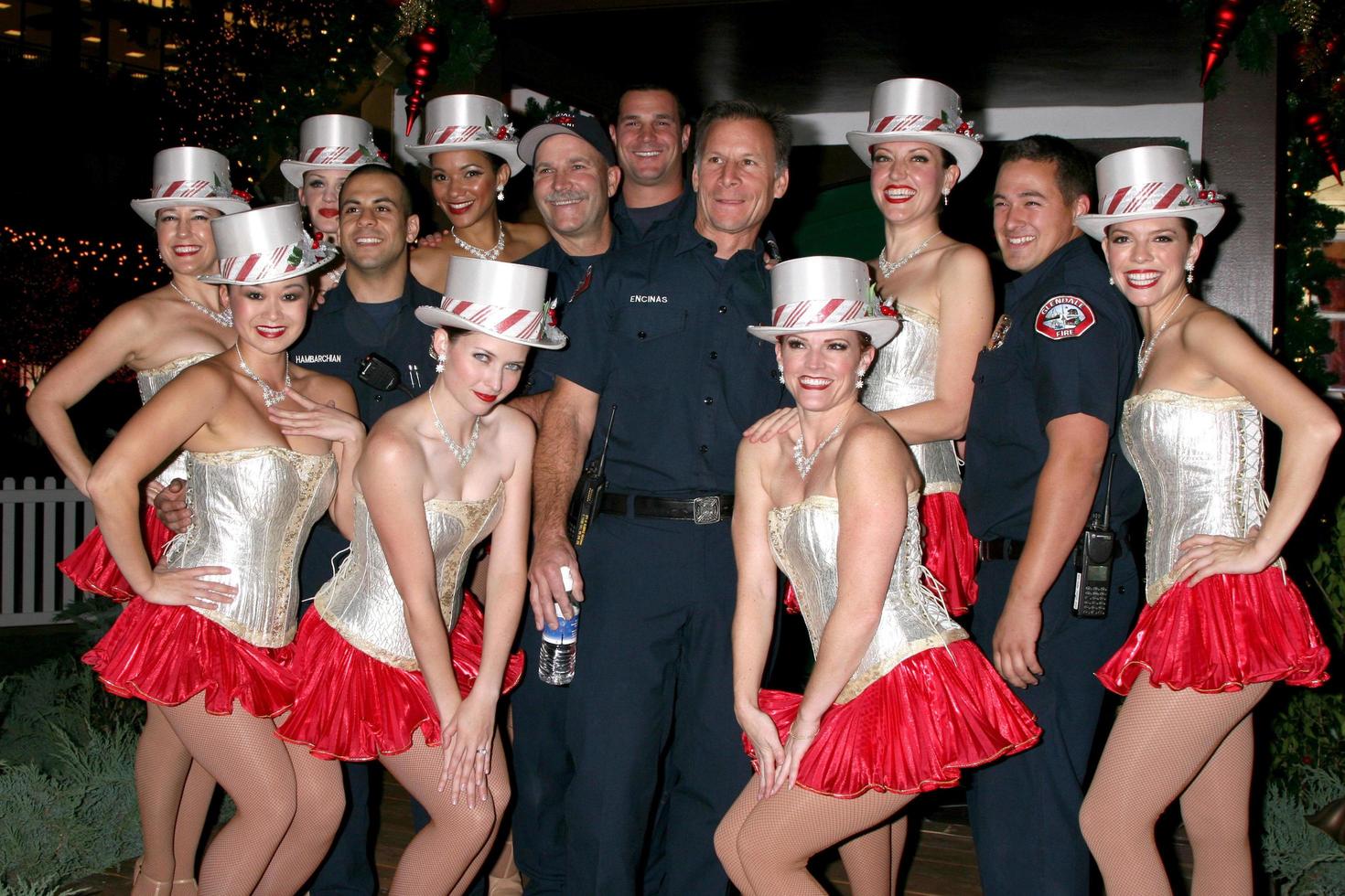 Glendale Firefighters and Santa s Helpers at the Americana Shopping Center Treelighting Ceremony in Glendale, CA on 
November 15, 2008
 2008 Kathy Hutchins Hutchins Photo