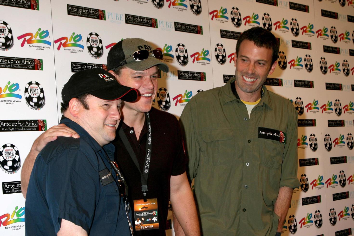 Jason Alexander, Matt Damon and Ben Affleck arriving at the Ante up for Africa Poker Tournament at the 2008 World Series of Poker, at the Rio All-Suite Hotel and Casino in
Las Vegas, NV
July 2, 2008
 2008 Kathy Hutchins Hutchins Photo