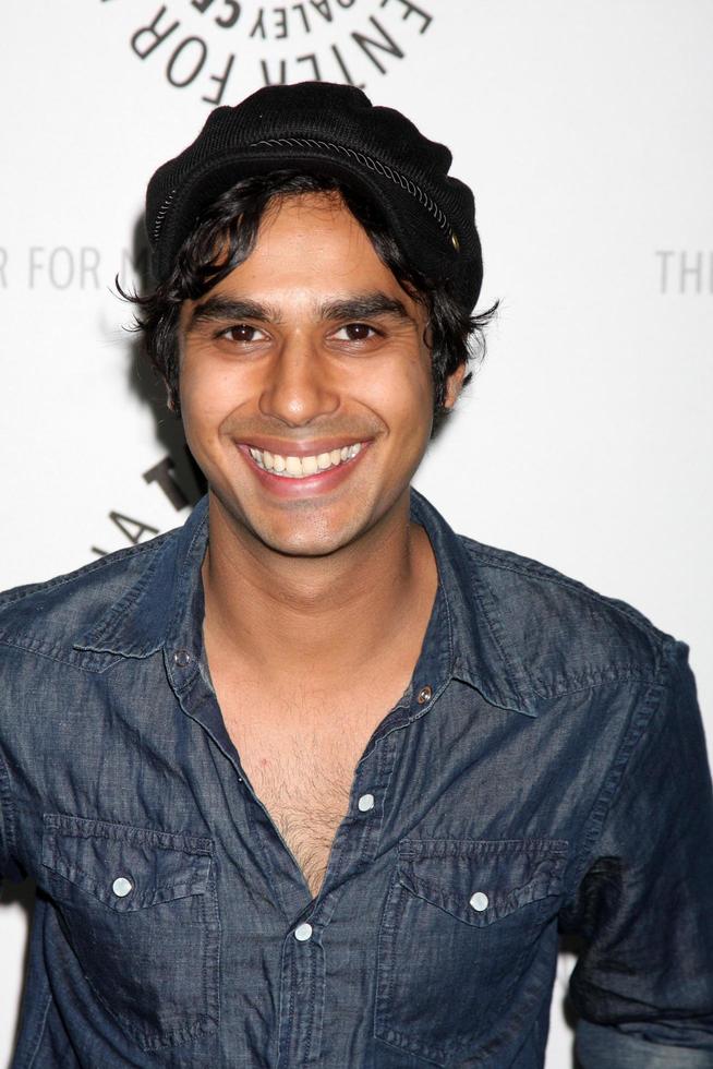 Kunal Nayyar arriving at  The Big Bang Theory   PaleyFest09 event on April 16 ,2009 at the ArcLight Theaters in Los Angeles, California 2009 Kathy Hutchins   Hutchins Photo
