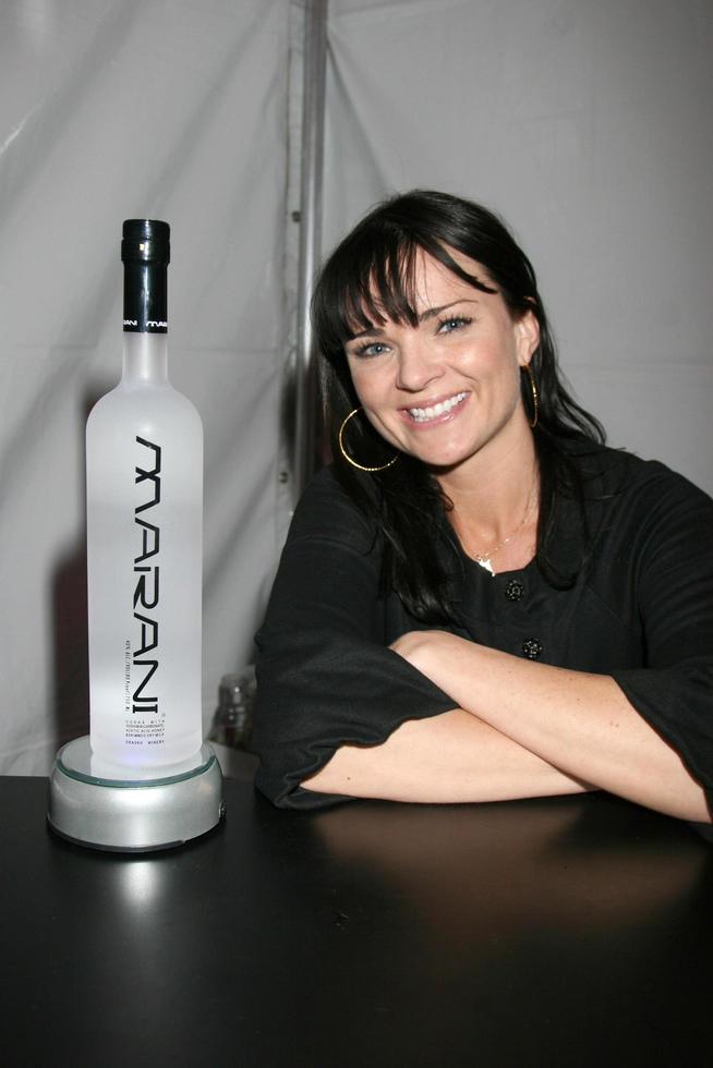 MARANI SPIRITSBody Language Sportswear Boutique Opening14700 Ventura Blvd Sherman Oaks, CA  91403October 22, 19942008 Kathy Hutchins   Hutchins Photo