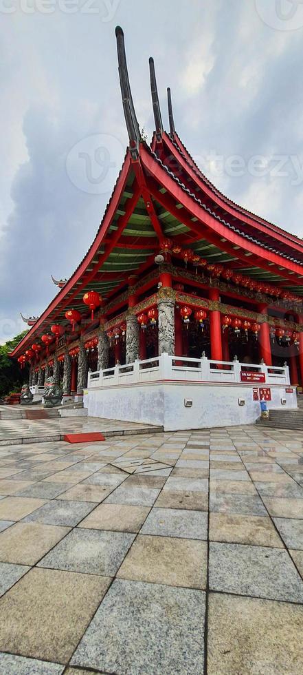 This is a photo of the roof of the Sam Poo Kong temple in Semarang.