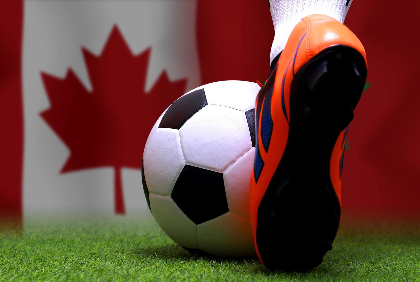 competición de copa de fútbol entre el nacional de canadá y el nacional de marruecos. foto