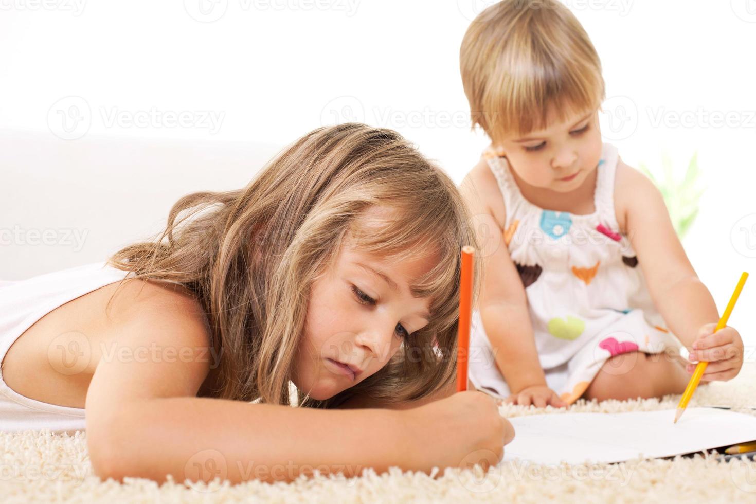Little girls drawing photo