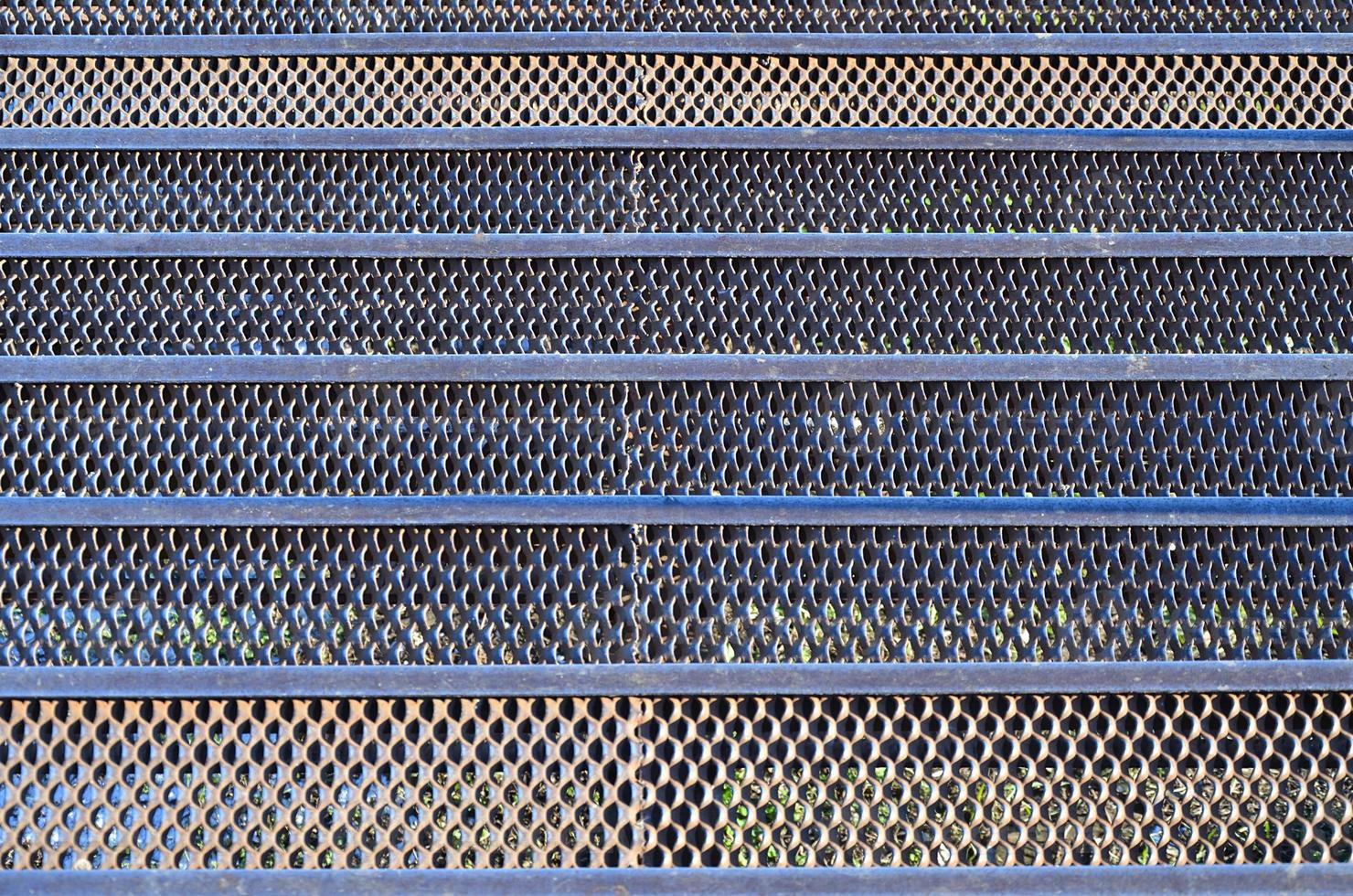 Rusty metal mesh texture photo