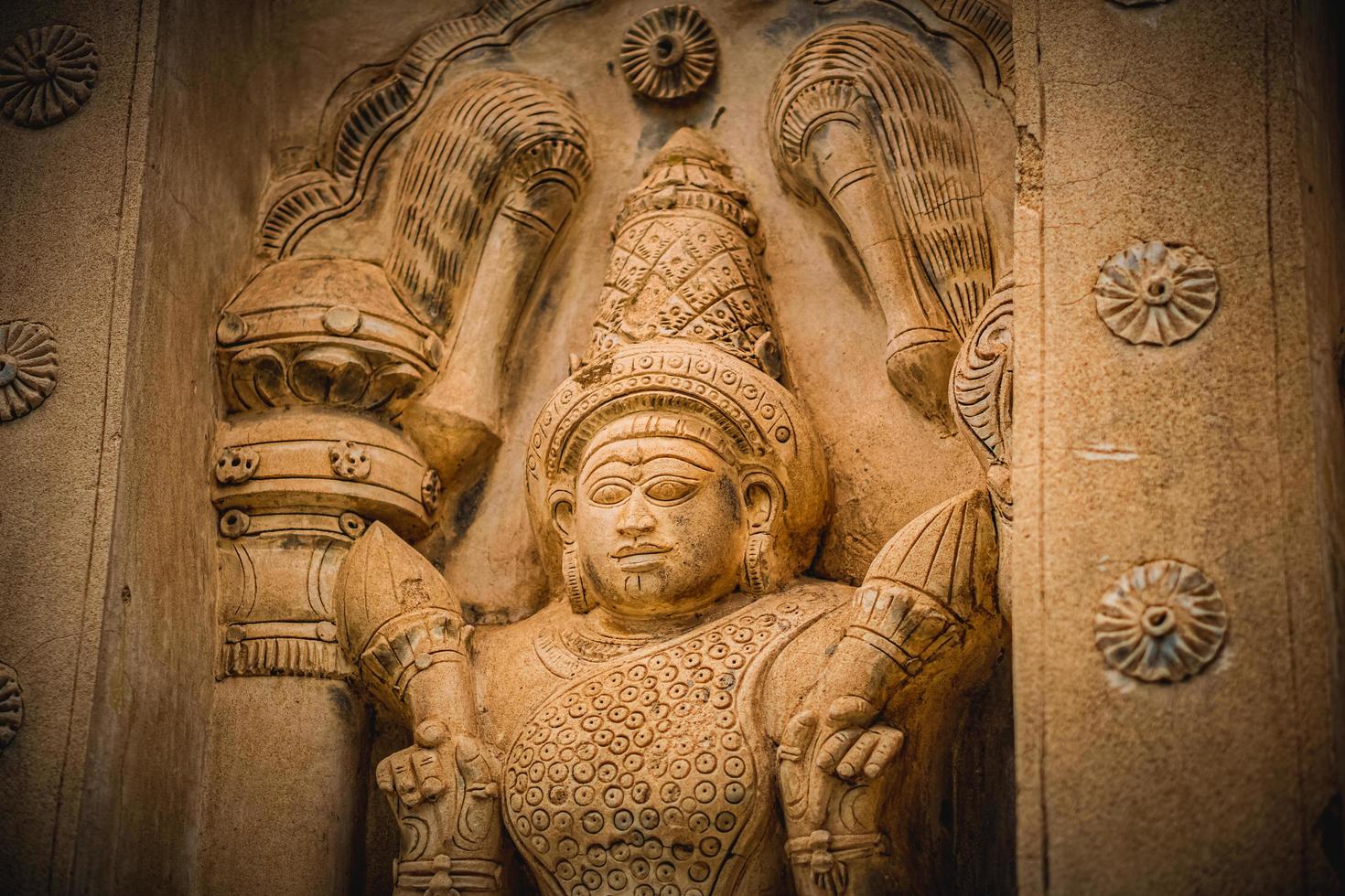 Beautiful Pallava architecture and exclusive sculptures at The Kanchipuram Kailasanathar temple, Oldest Hindu temple in Kanchipuram, Tamil Nadu - best archeological sites in South India photo