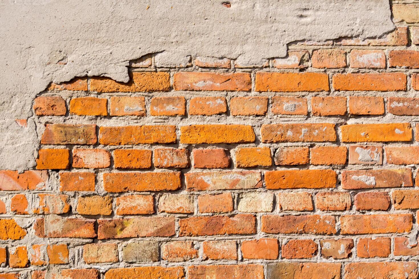 Broken Brick House Wall 14271178 Stock Photo at Vecteezy