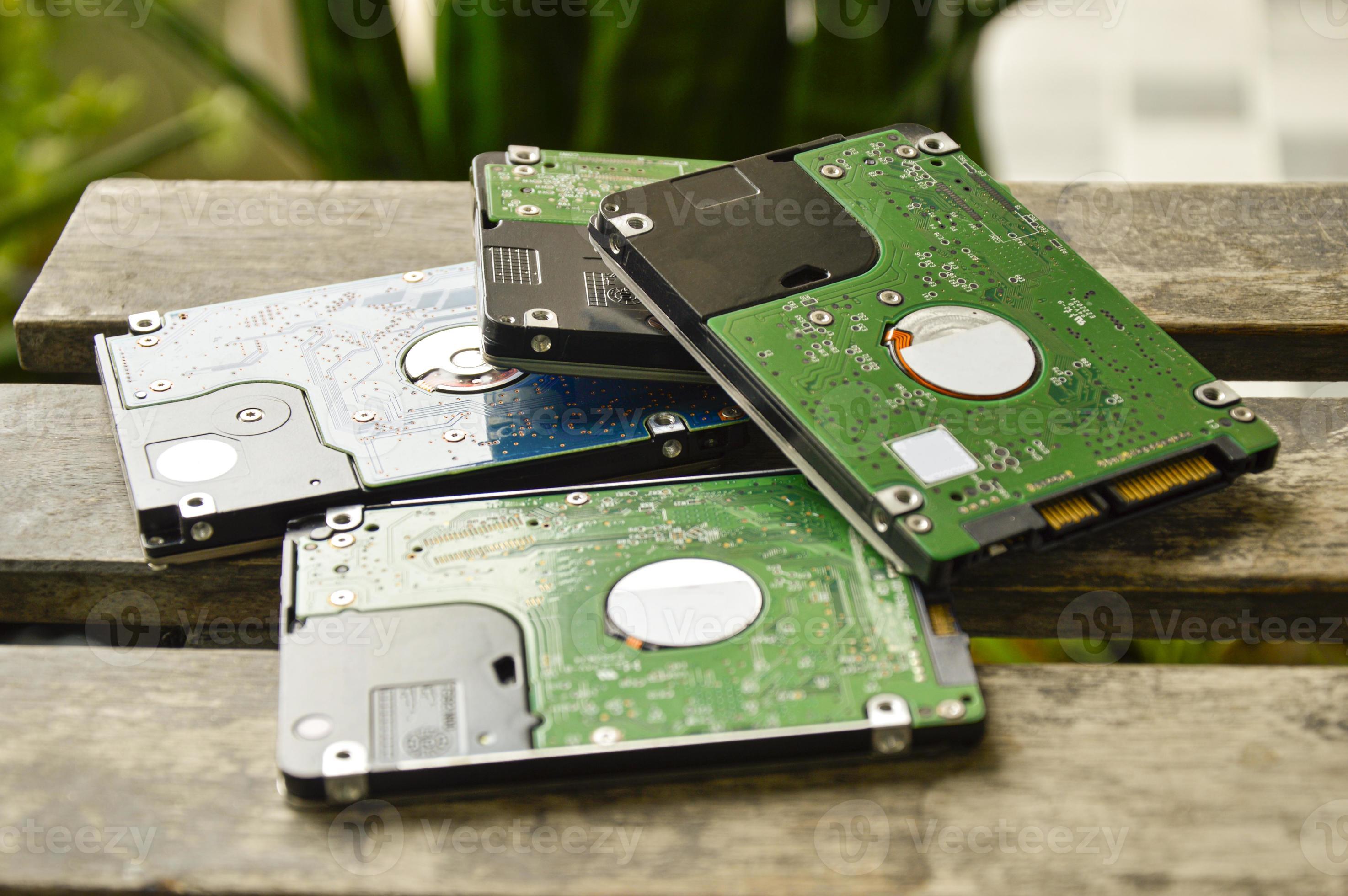 2.5inch hard drives stacked on top of each other, currently still