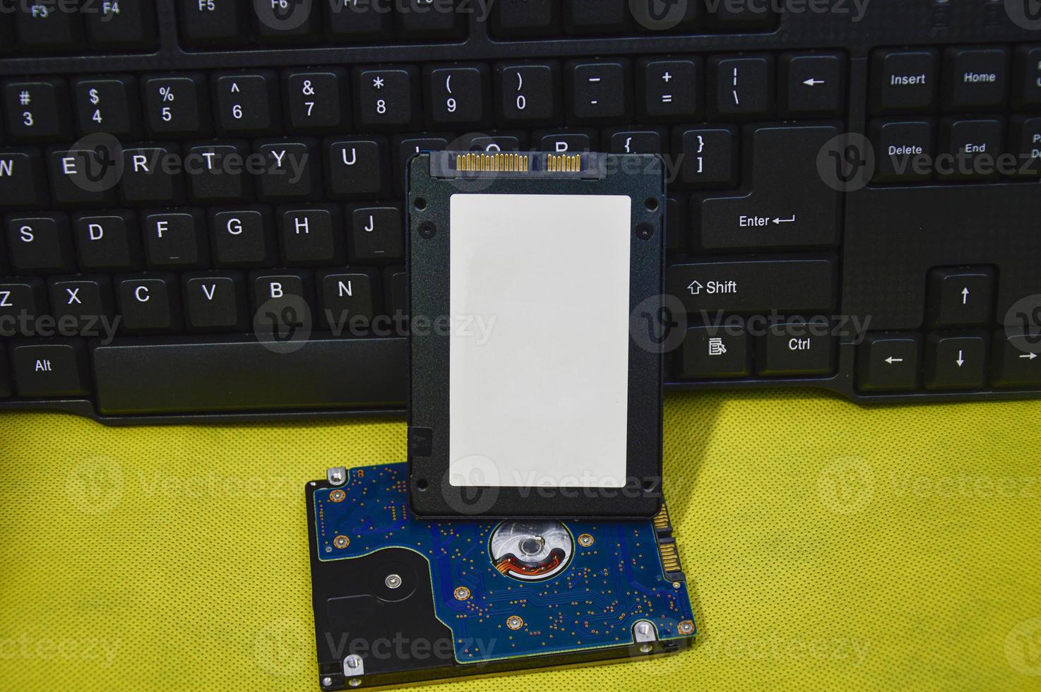 SSD is a hard disk that is more popular to use. old hard disk photo