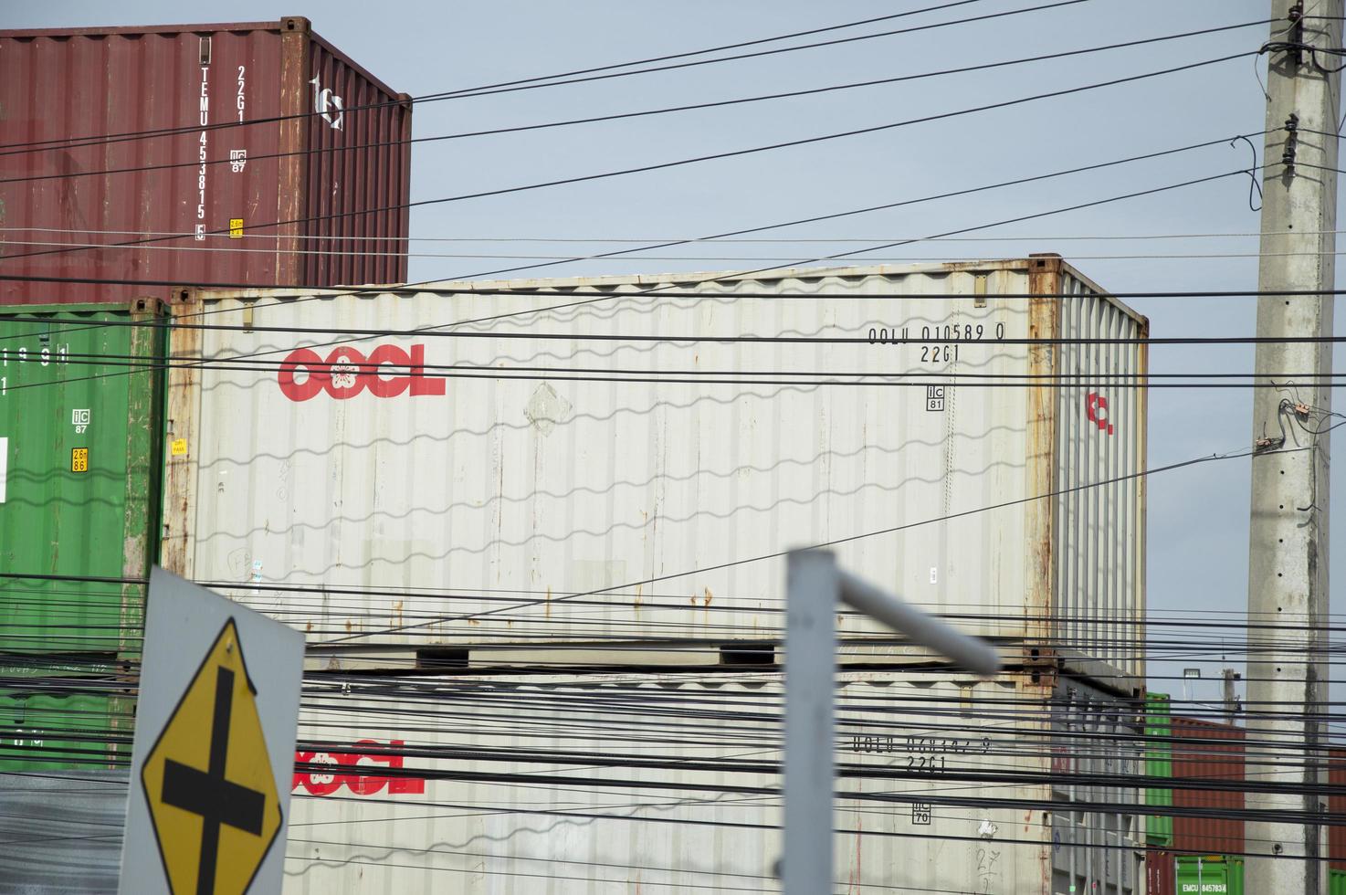 14-10-2022 Chonburi, Thailand International Shipping Business commonly used large containers photo